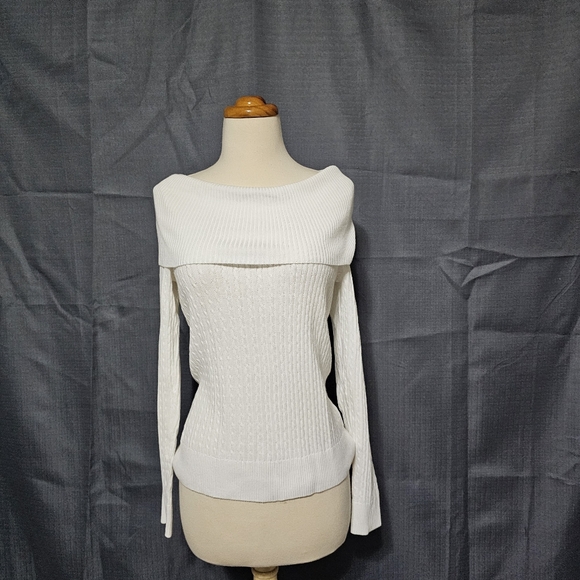 Pria Sweaters - Pria White Off Shoulder Cable Knit Sweater Top S